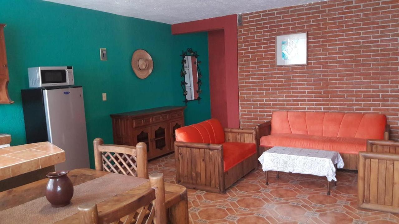Hotel Las Fumarolas De Don Goyo Чолула Екстериор снимка