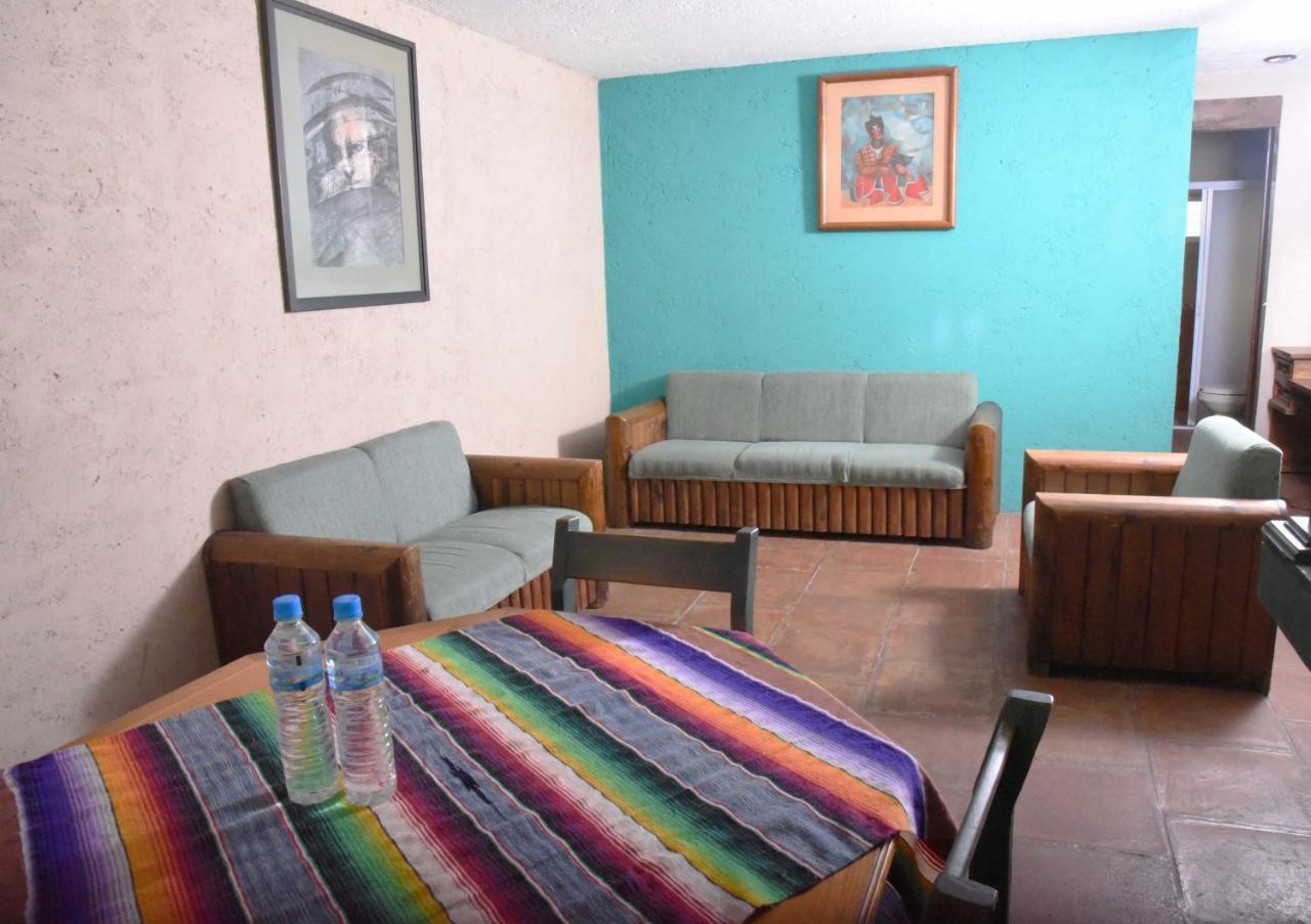 Hotel Las Fumarolas De Don Goyo Чолула Екстериор снимка
